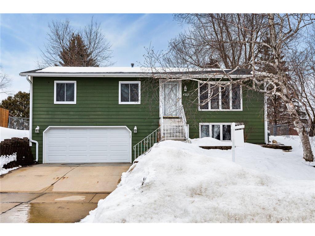 4317 Manor Woods Drive NW, Rochester, MN 55901 MLS 6322545 Edina Realty