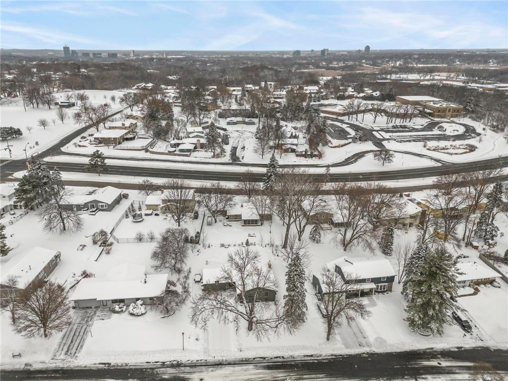 4317 W 98th Street Bloomington MN 55437 6821262 image34