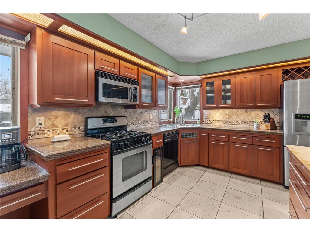 4317 W 98th Street Bloomington MN 55437 6821262 image9