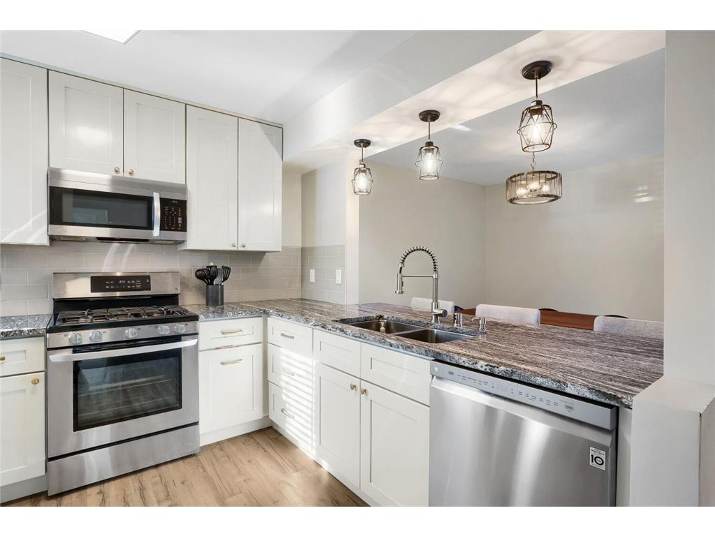 4319 3rd Avenue S Minneapolis MN 55409 7059034 image3