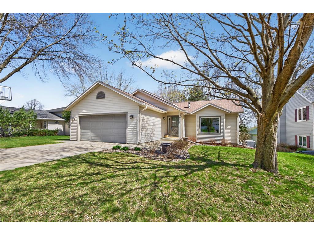 4319 4th Place NW Rochester MN 55901 7058238 image1