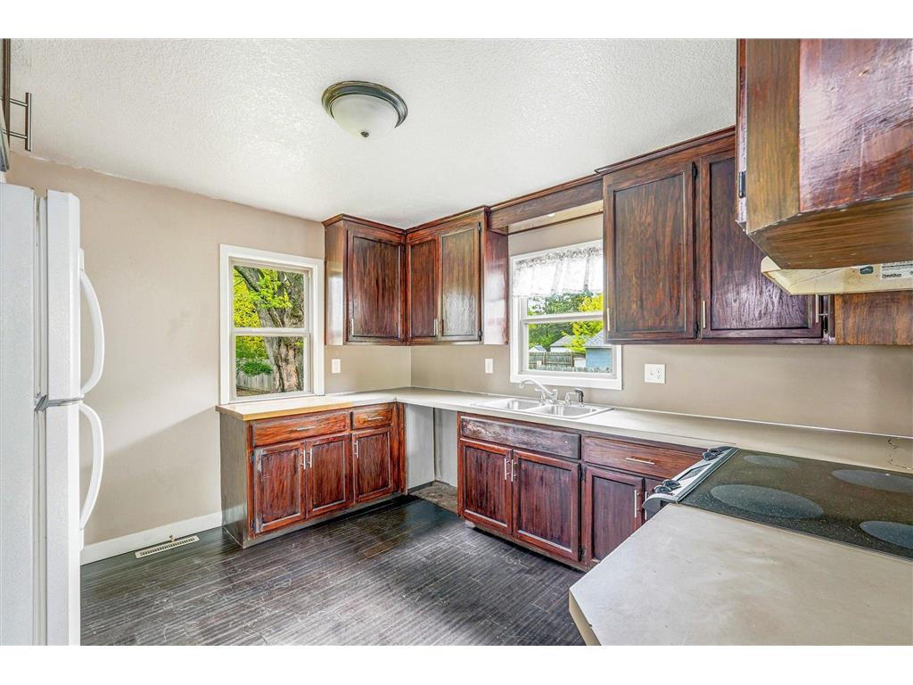 432 2nd Street SE Braham MN 55006 7080532 image11
