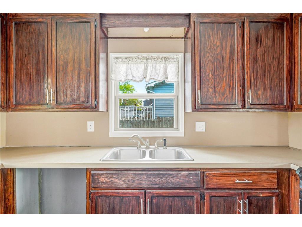 432 2nd Street SE Braham MN 55006 7080532 image13