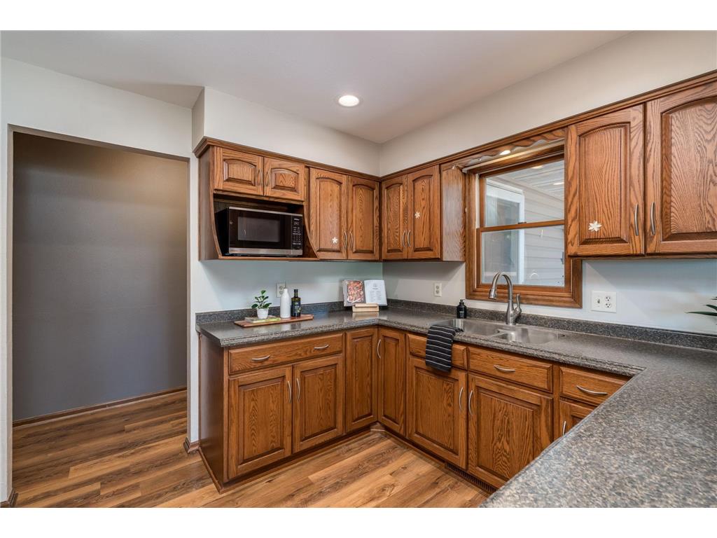 432 3rd Avenue Pemberton MN 56078 7111099 image10