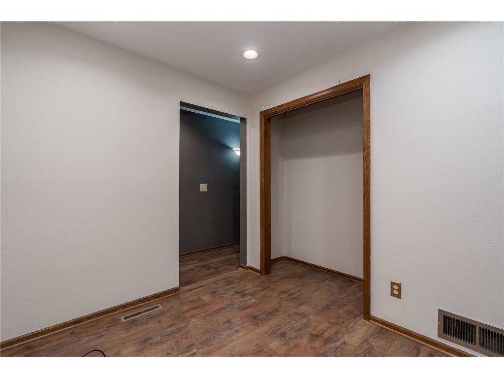 432 3rd Avenue Pemberton MN 56078 7111099 image19