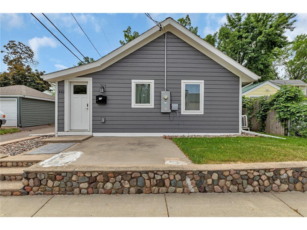 432 4th Street SE Saint Cloud MN 56304 6380604 image1