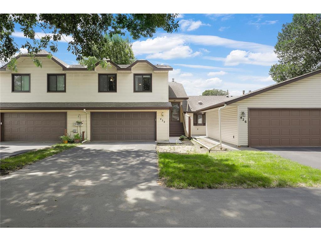432 Clover Leaf Parkway NE Blaine MN 55434 6744833 image1