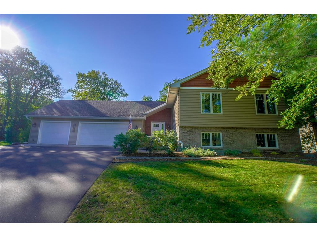 432 Juniper Court, Mahtomedi, MN, 55115 MLS 6441095 Edina Realty