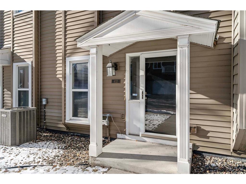 432 Pondridge Circle Wayzata MN 55391 6648674 image1