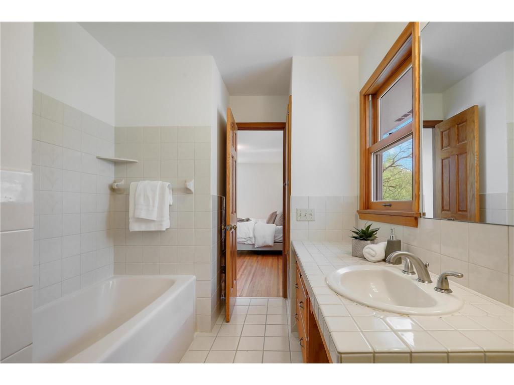 4320 Browndale Avenue Saint Louis Park MN 55424 7043787 image24