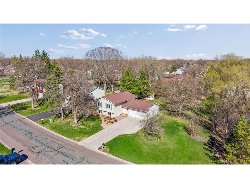 4320 Greenhaven Court Vadnais Heights MN 55127 7057349 image1