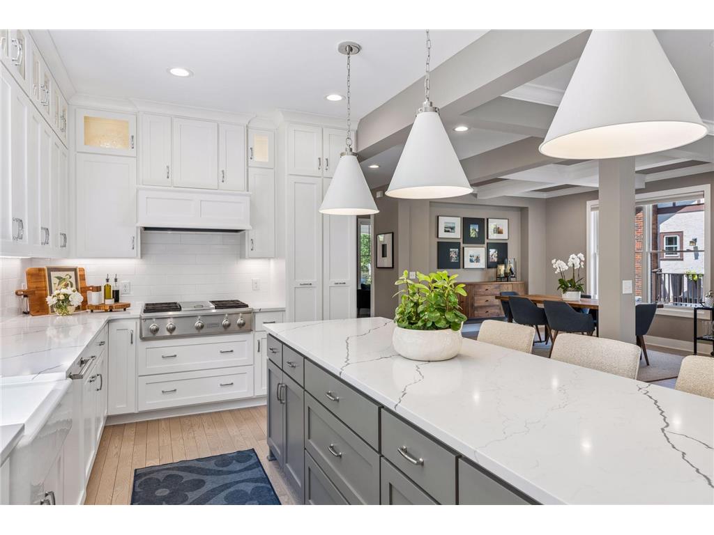 4321 Abbott Avenue S Minneapolis MN 55410 7085446 image30