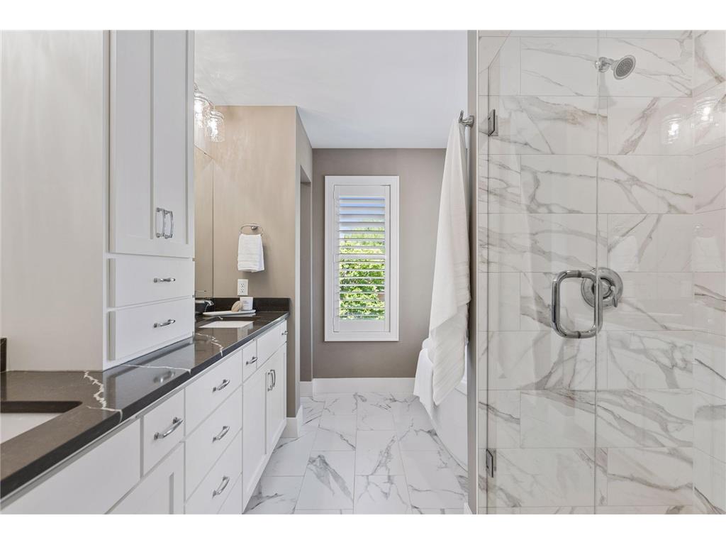 4321 Abbott Avenue S Minneapolis MN 55410 7085446 image38