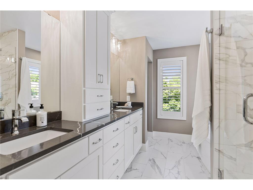 4321 Abbott Avenue S Minneapolis MN 55410 7085446 image39