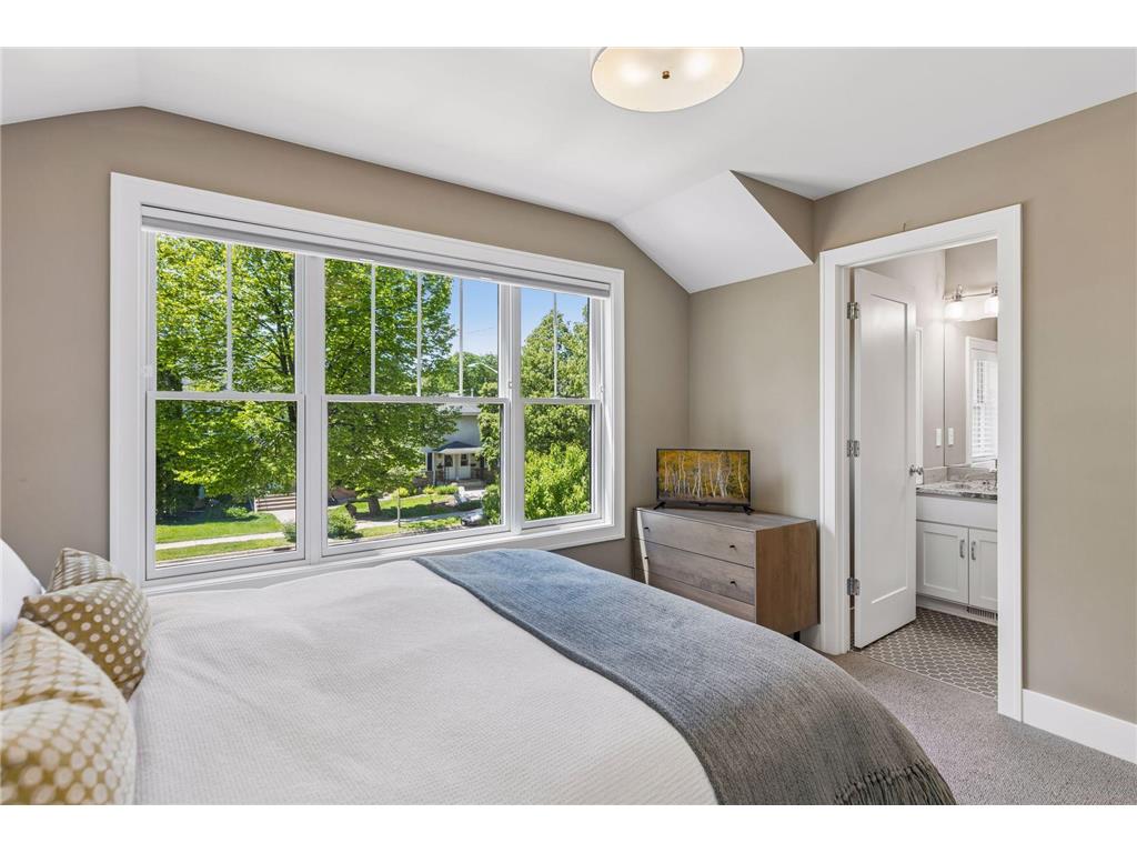 4321 Abbott Avenue S Minneapolis MN 55410 7085446 image53