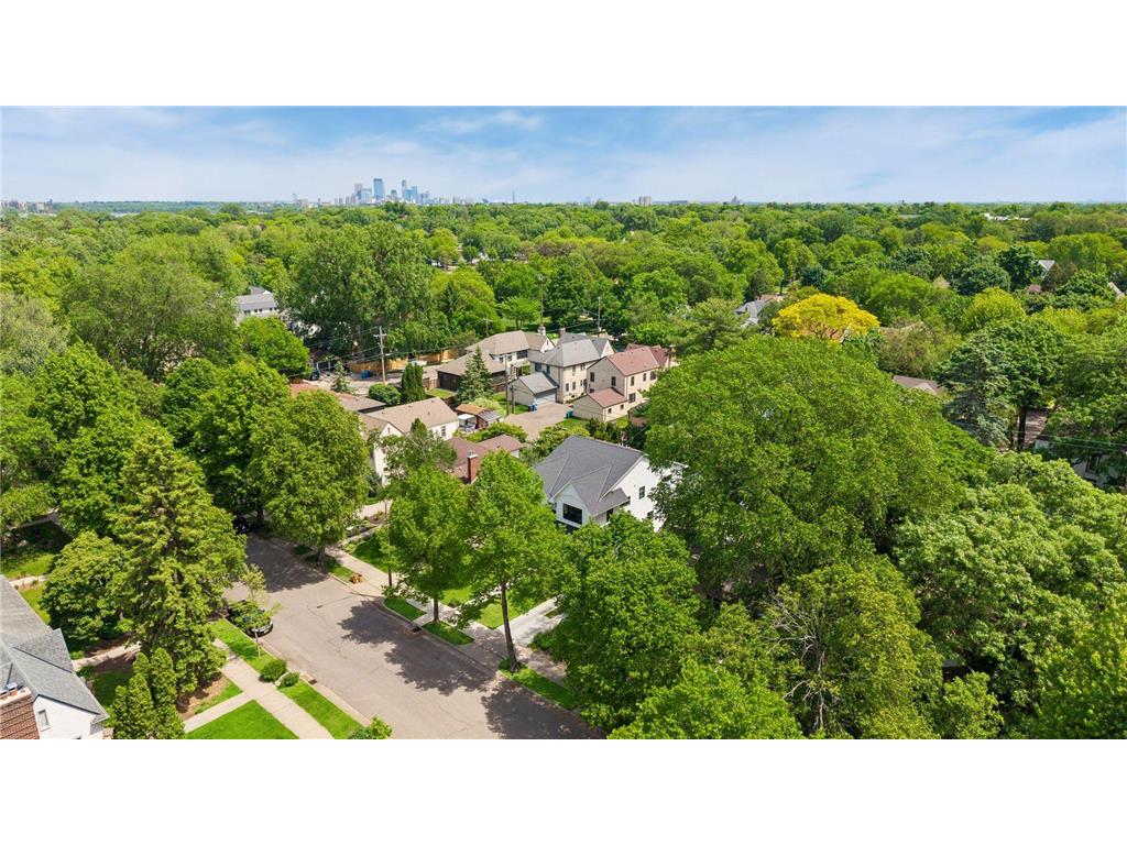 4321 Abbott Avenue S Minneapolis MN 55410 7085446 image71
