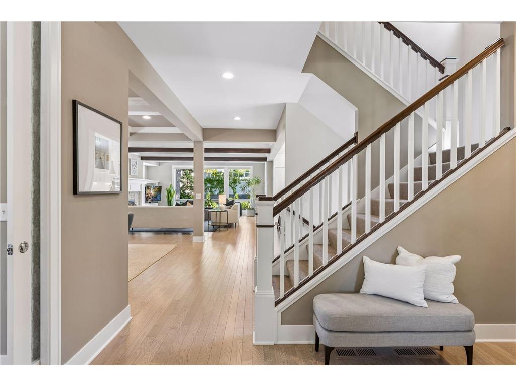 4321 Abbott Avenue S Minneapolis MN 55410 7085446 image9