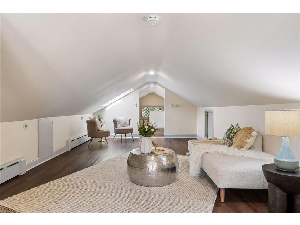 4321 Colfax Avenue S Minneapolis MN 55409 7067757 image23