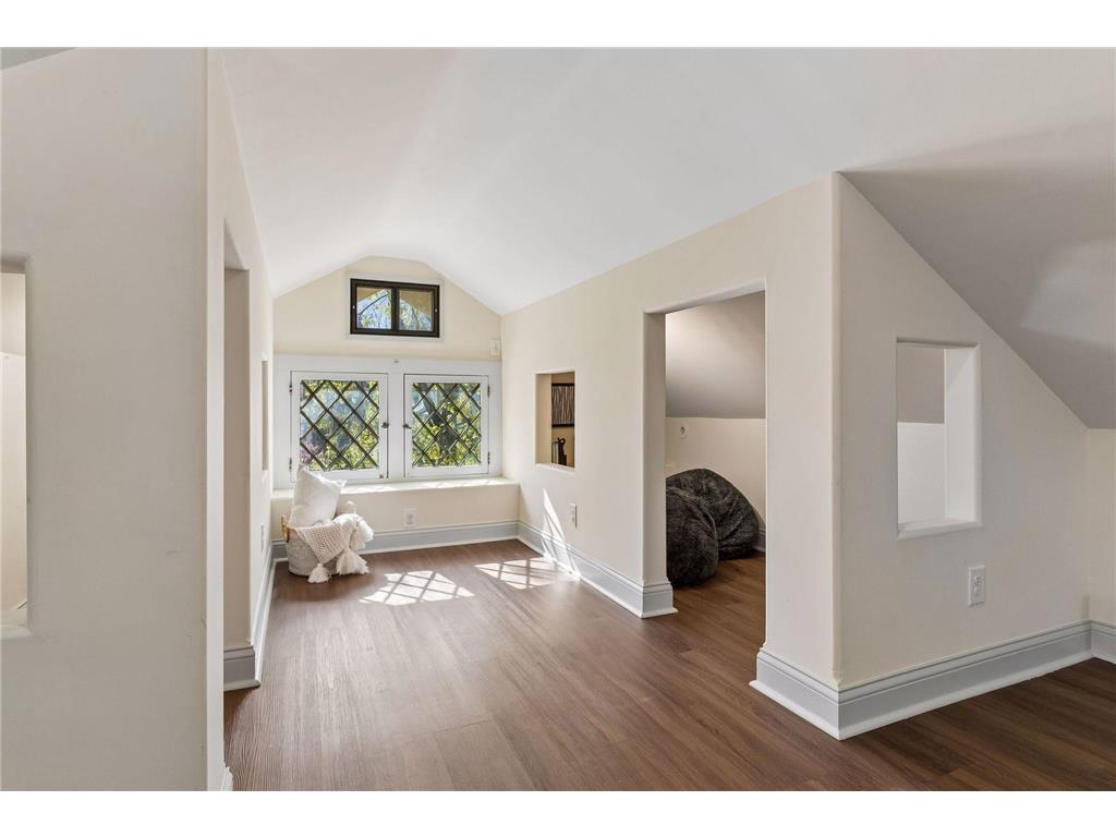 4321 Colfax Avenue S Minneapolis MN 55409 7067757 image25