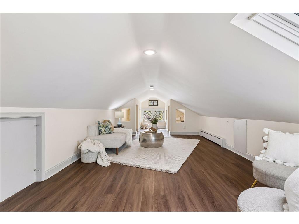 4321 Colfax Avenue S Minneapolis MN 55409 7067757 image26