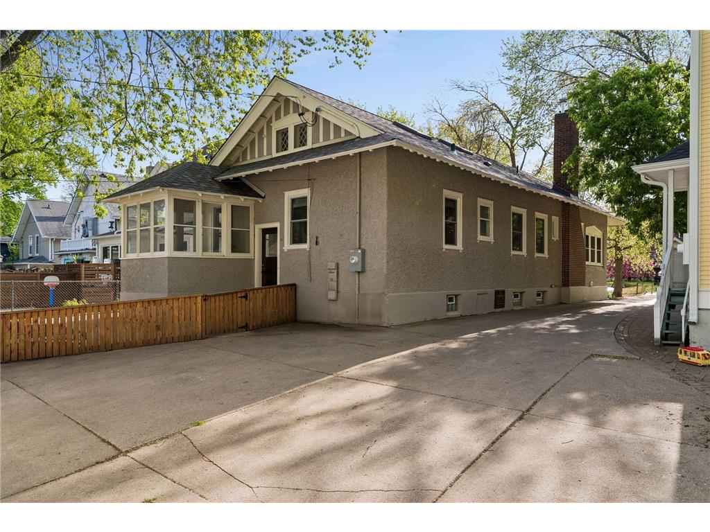 4321 Colfax Avenue S Minneapolis MN 55409 7067757 image40