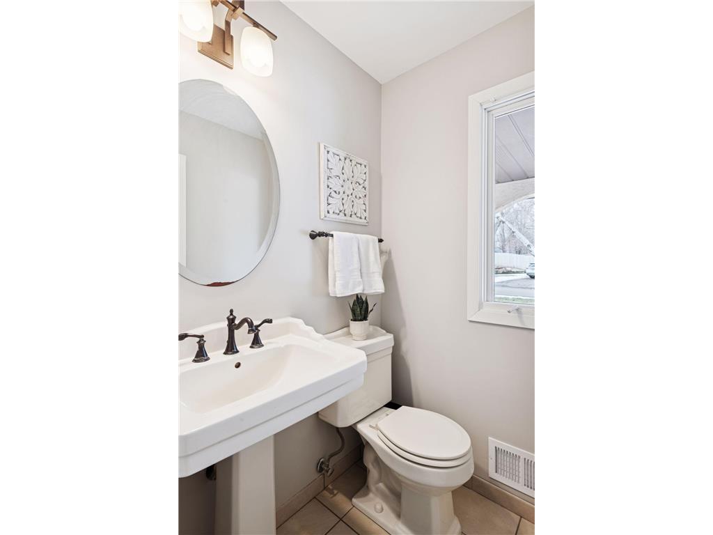 4321 Lancelot Drive Minnetonka MN 55345 7022620 image12