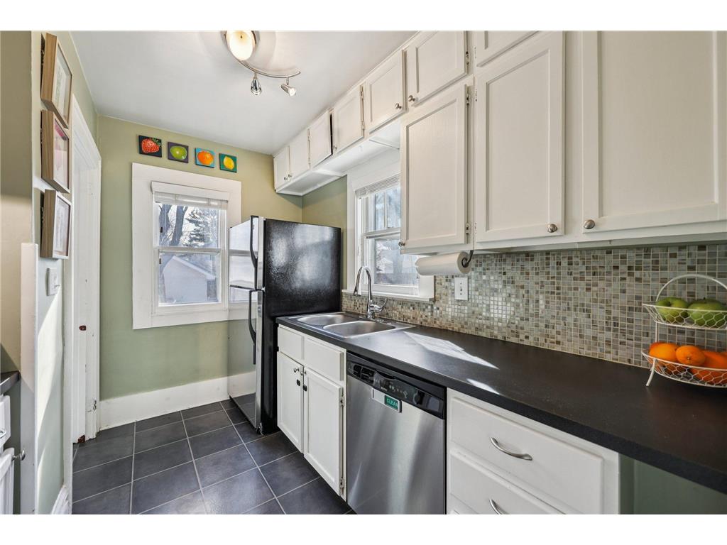 4323 12th Avenue S Minneapolis MN 55407 7039323 image17