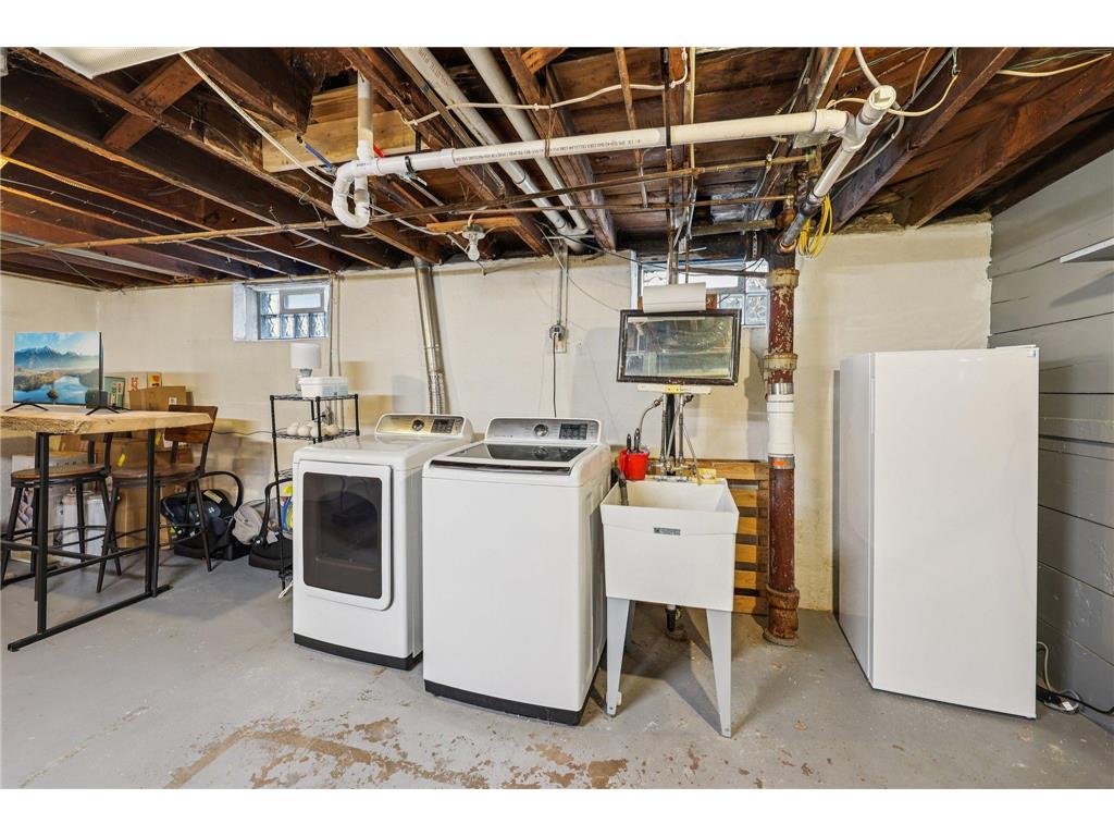 4323 12th Avenue S Minneapolis MN 55407 7039323 image33