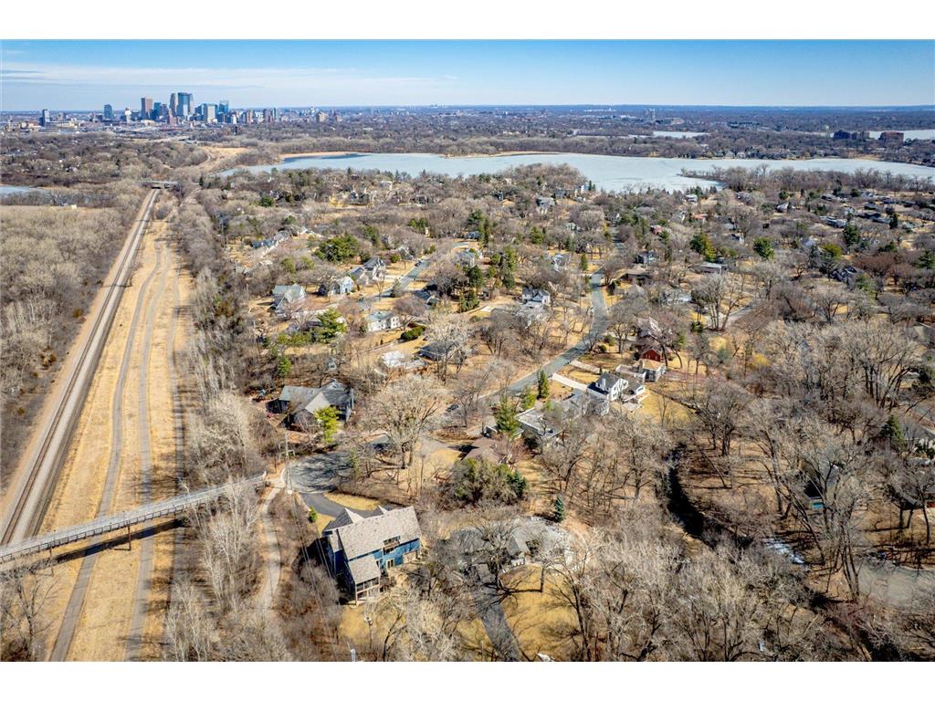 4323 Cedar Lake Road S Saint Louis Park MN 55416 7030408 image80