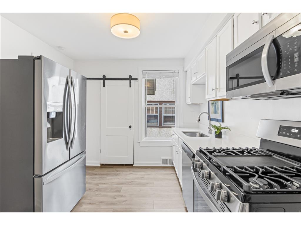 4323 Wentworth Avenue Minneapolis MN 55409 6815049 image11