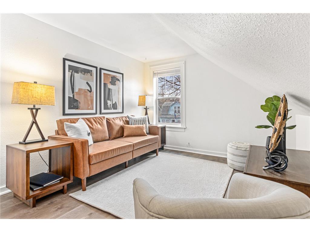 4323 Wentworth Avenue Minneapolis MN 55409 6815049 image22