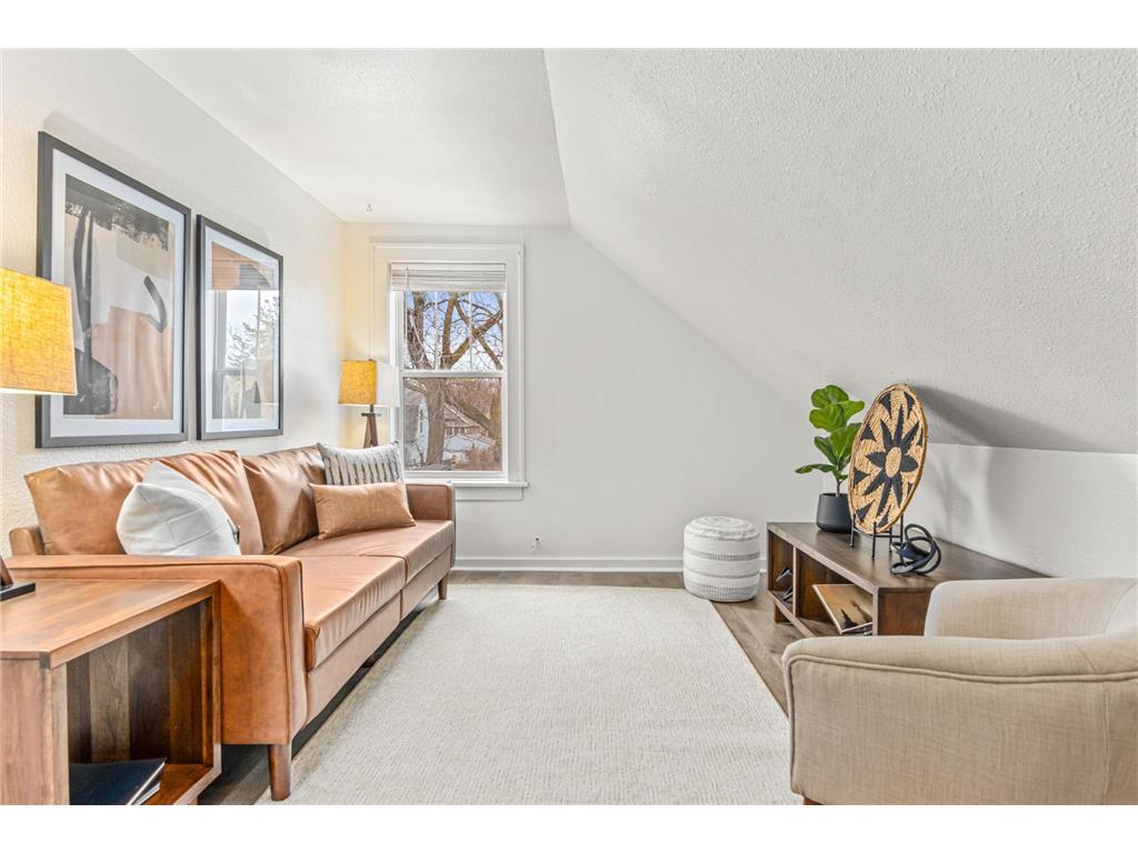 4323 Wentworth Avenue Minneapolis MN 55409 7039064 image14