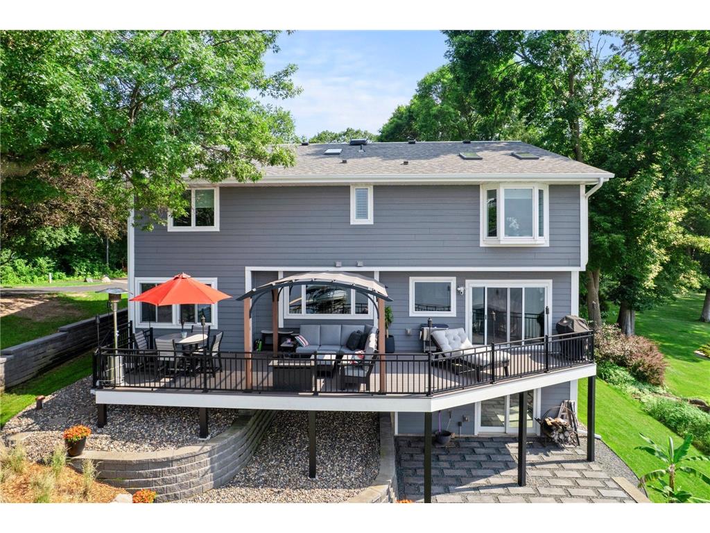 4324 Lake Point Court Shoreview MN 55126 - Snail 6819107 image100