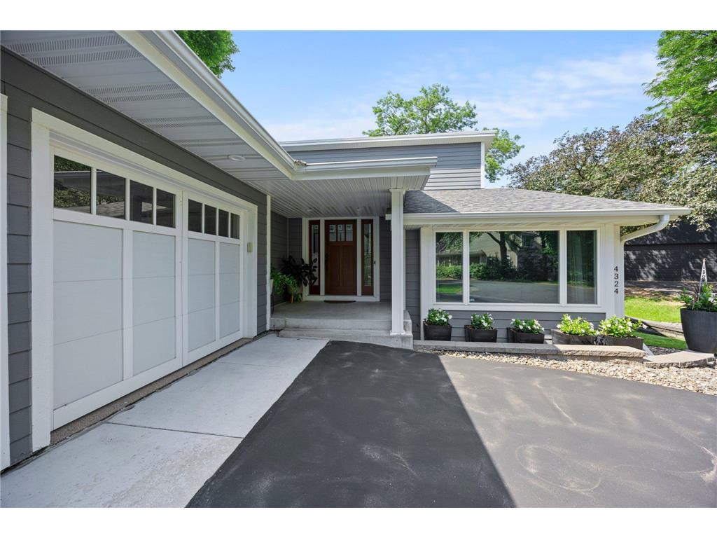 4324 Lake Point Court Shoreview MN 55126 - Snail 6819107 image14
