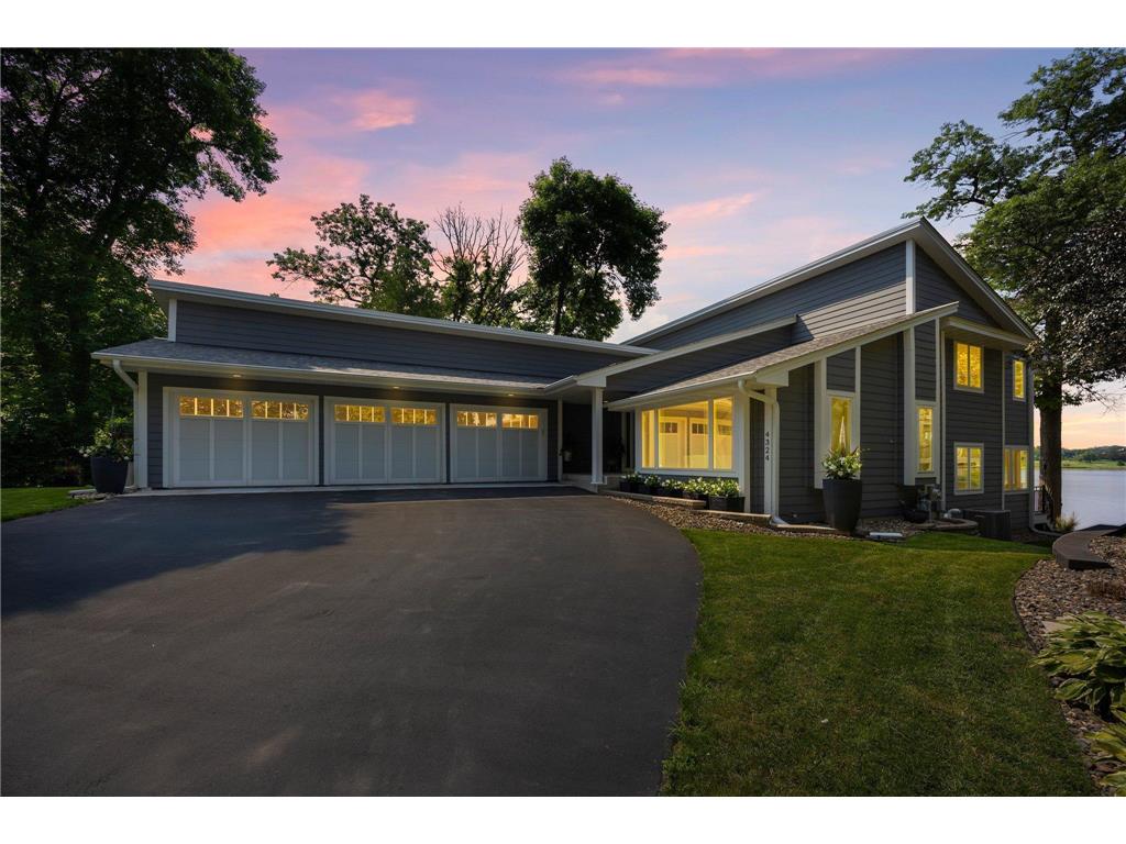 4324 Lake Point Court Shoreview MN 55126 - Snail 6819107 image2