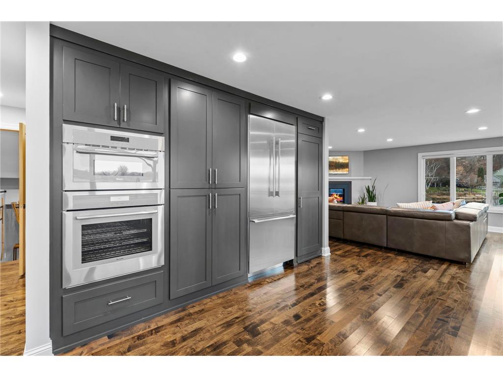 4324 Lake Point Court Shoreview MN 55126 - Snail 6819107 image34