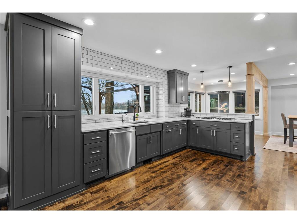 4324 Lake Point Court Shoreview MN 55126 - Snail 6819107 image36