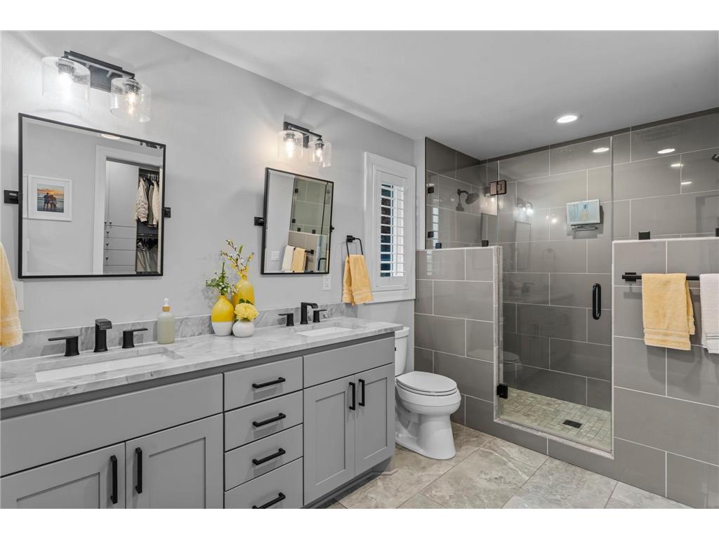 4324 Lake Point Court Shoreview MN 55126 - Snail 6819107 image47