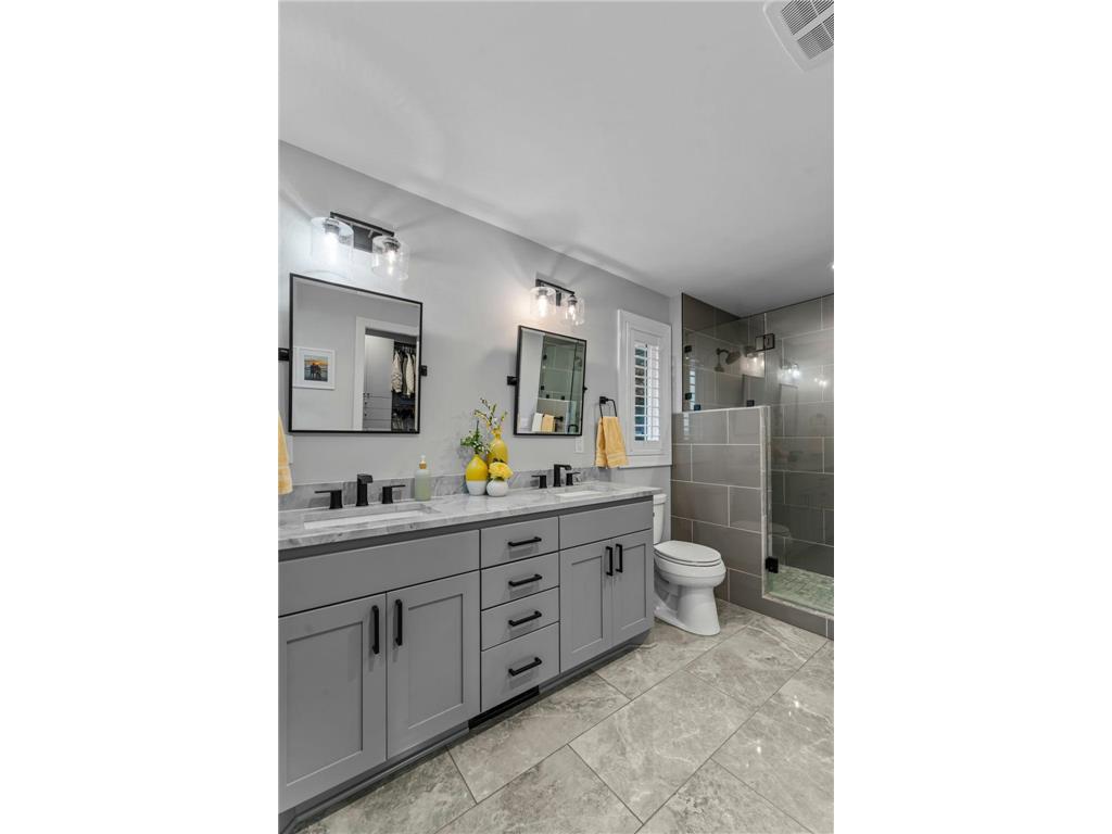 4324 Lake Point Court Shoreview MN 55126 - Snail 6819107 image48