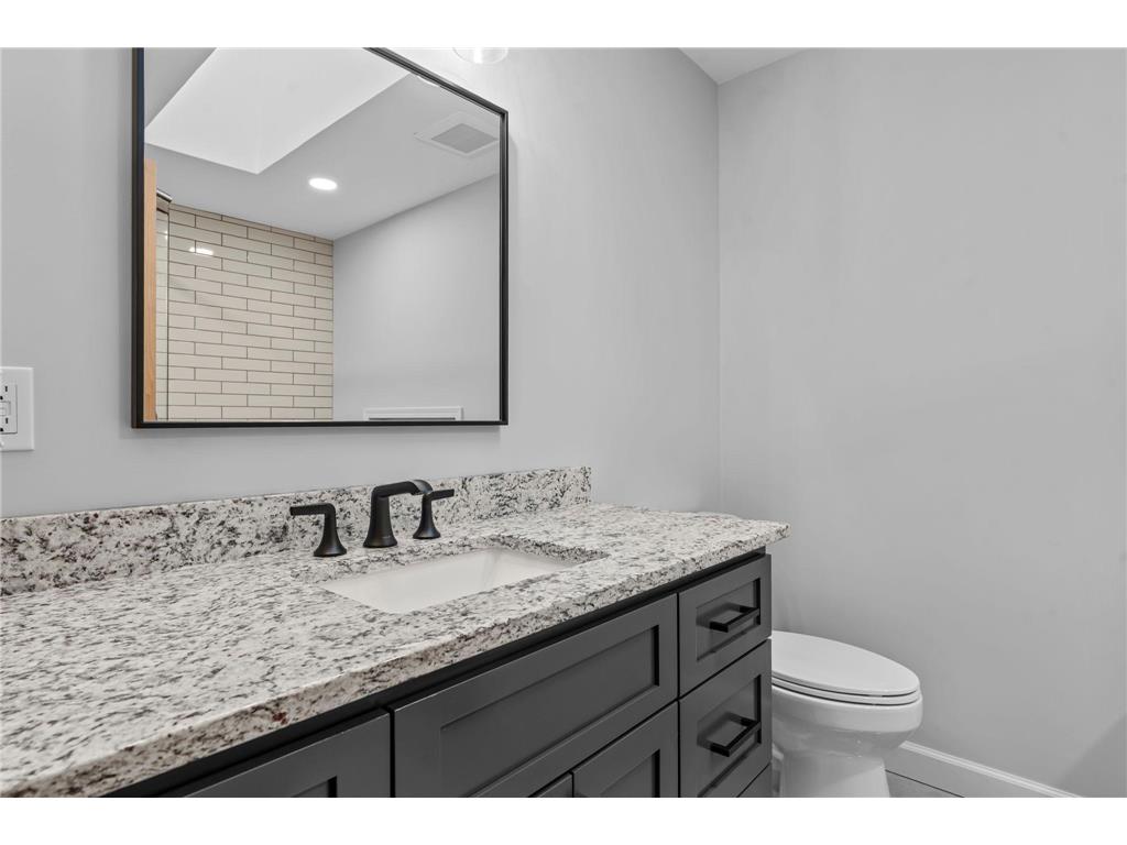 4324 Lake Point Court Shoreview MN 55126 - Snail 6819107 image54