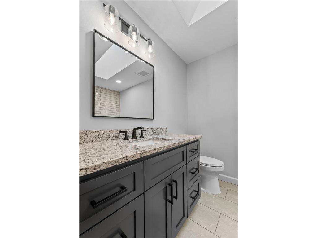 4324 Lake Point Court Shoreview MN 55126 - Snail 6819107 image55