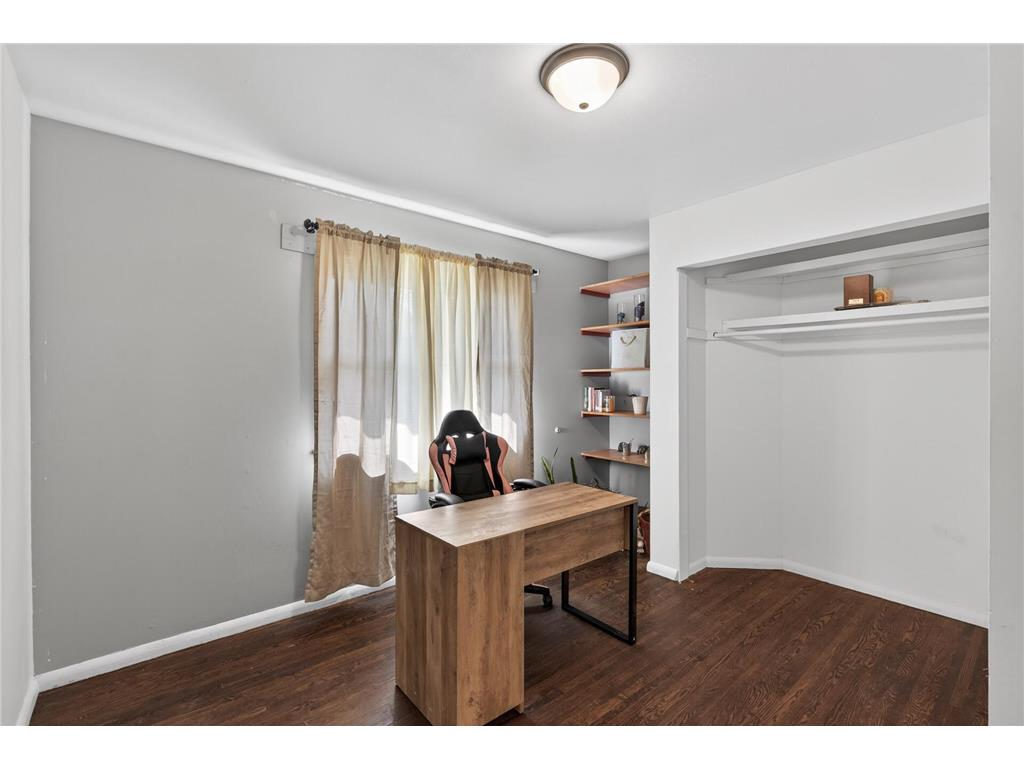 4324 Queen Avenue N Minneapolis MN 55412 7035565 image14