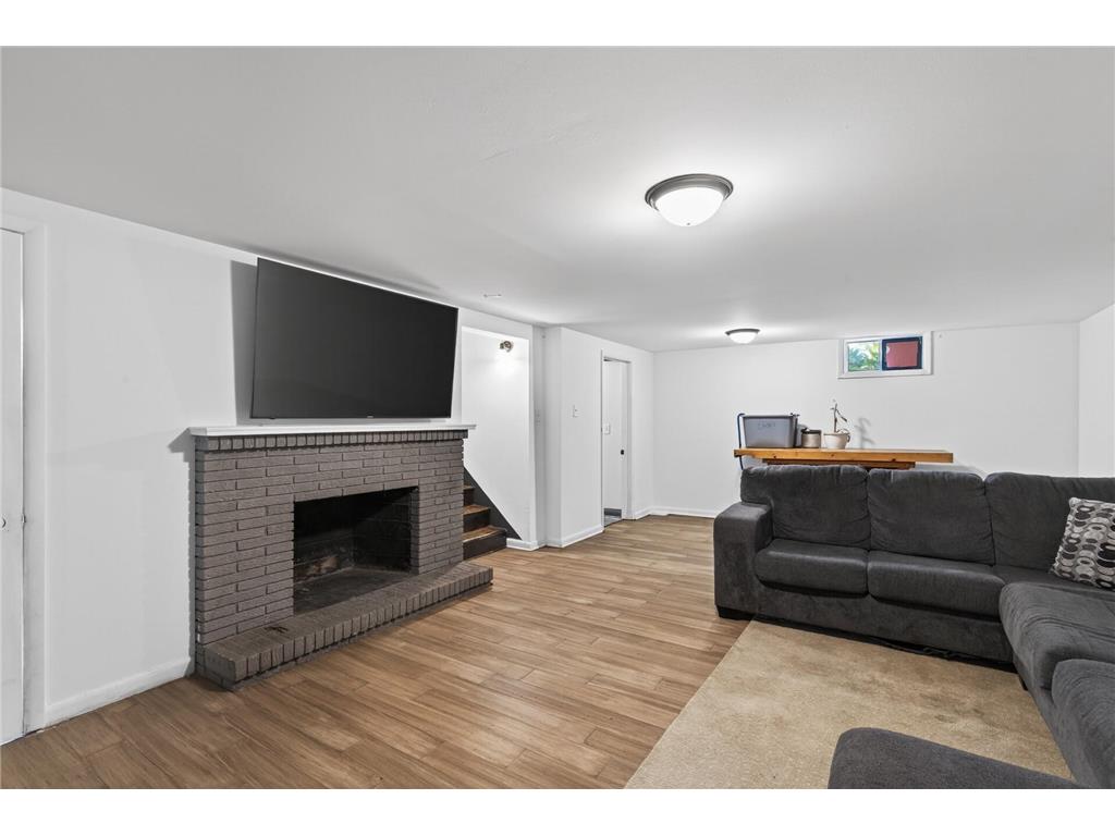 4324 Queen Avenue N Minneapolis MN 55412 7035565 image19
