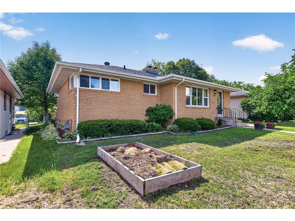 4324 Queen Avenue N Minneapolis MN 55412 7035565 image3