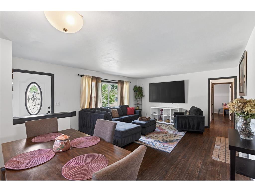 4324 Queen Avenue N Minneapolis MN 55412 7035565 image5