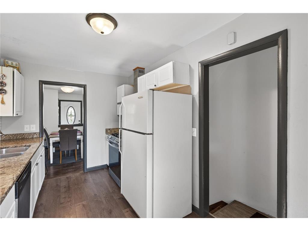 4324 Queen Avenue N Minneapolis MN 55412 7035565 image9