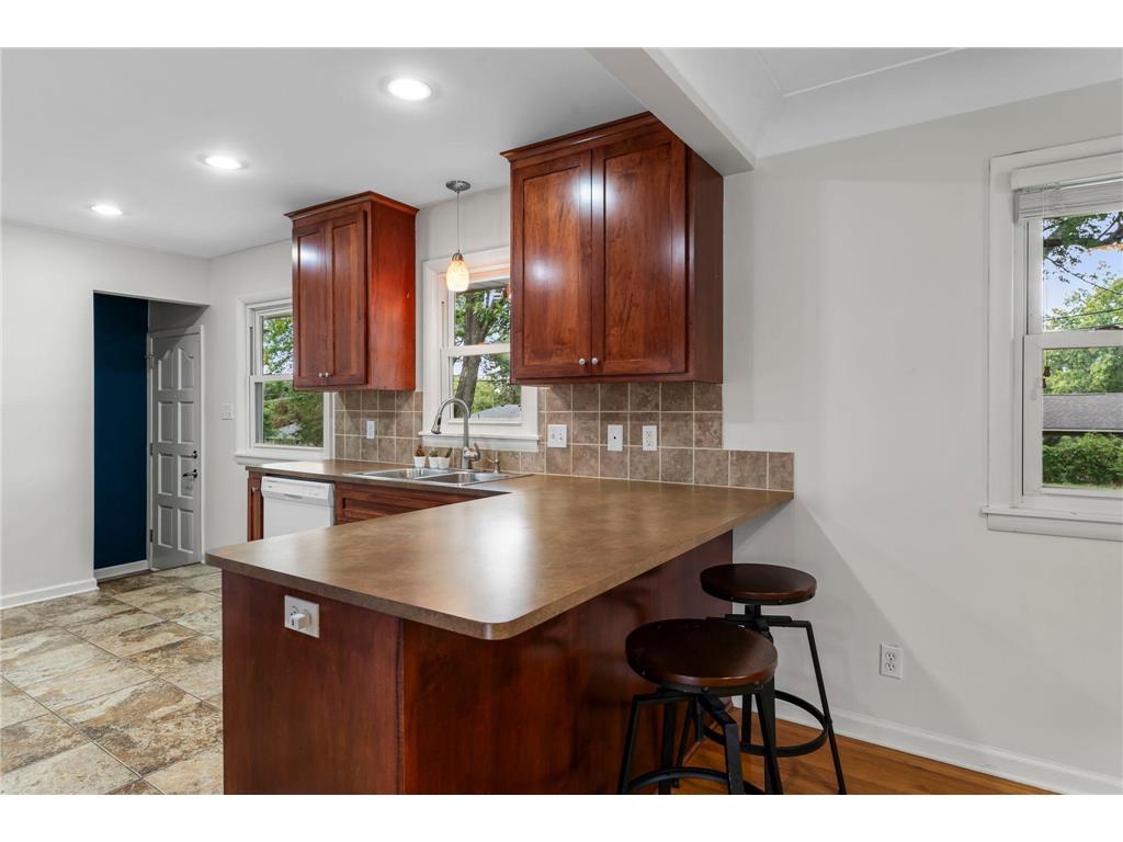 4324 Royce Street NE Columbia Heights MN 55421 7006353 image10