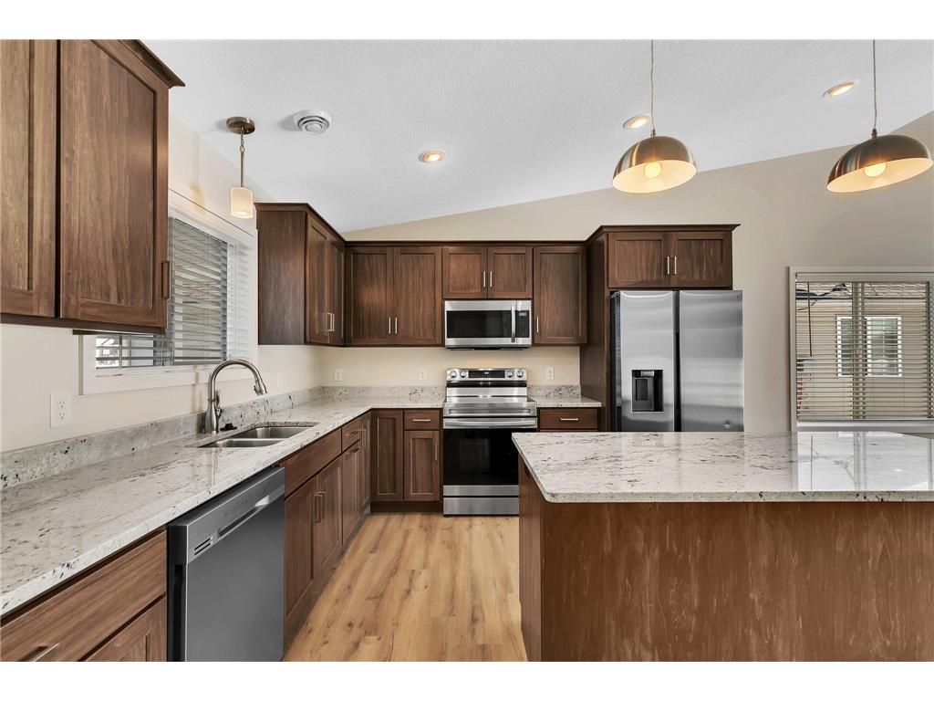 4325 32nd Street S Saint Cloud MN 56301 7105971 image3