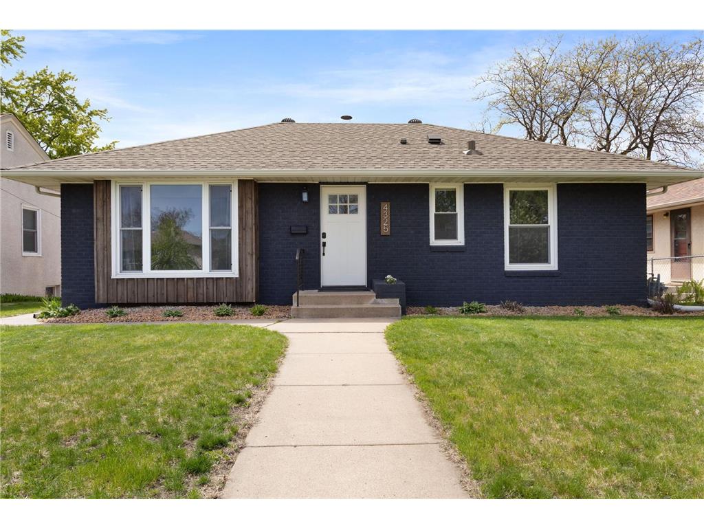 4325 Beard Avenue N Robbinsdale MN 55422 7073769 image1
