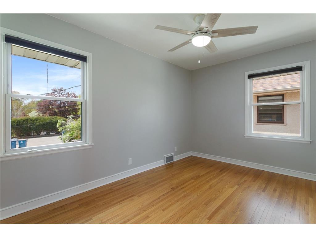 4325 Beard Avenue N Robbinsdale MN 55422 7073769 image13